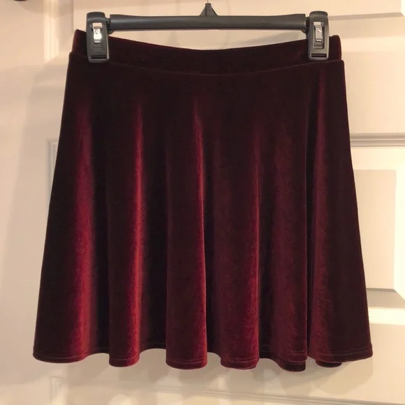 Rolla Coster Velvet Burgundy Circle Skirt - Picture 3 of 5